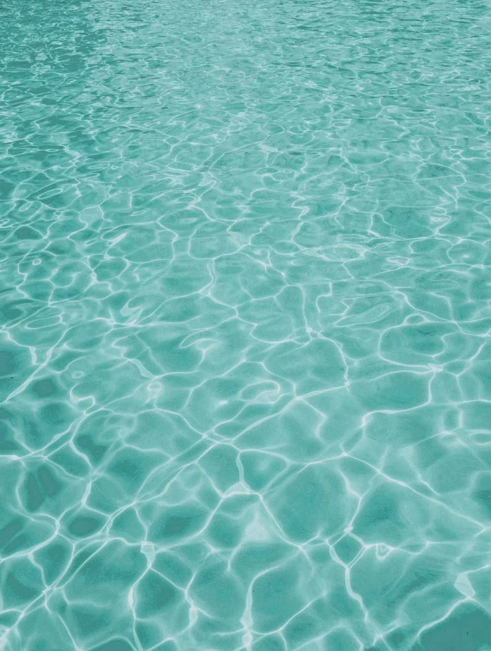 Shale Gray Crystite Crystal Latham fiberglass pool water color