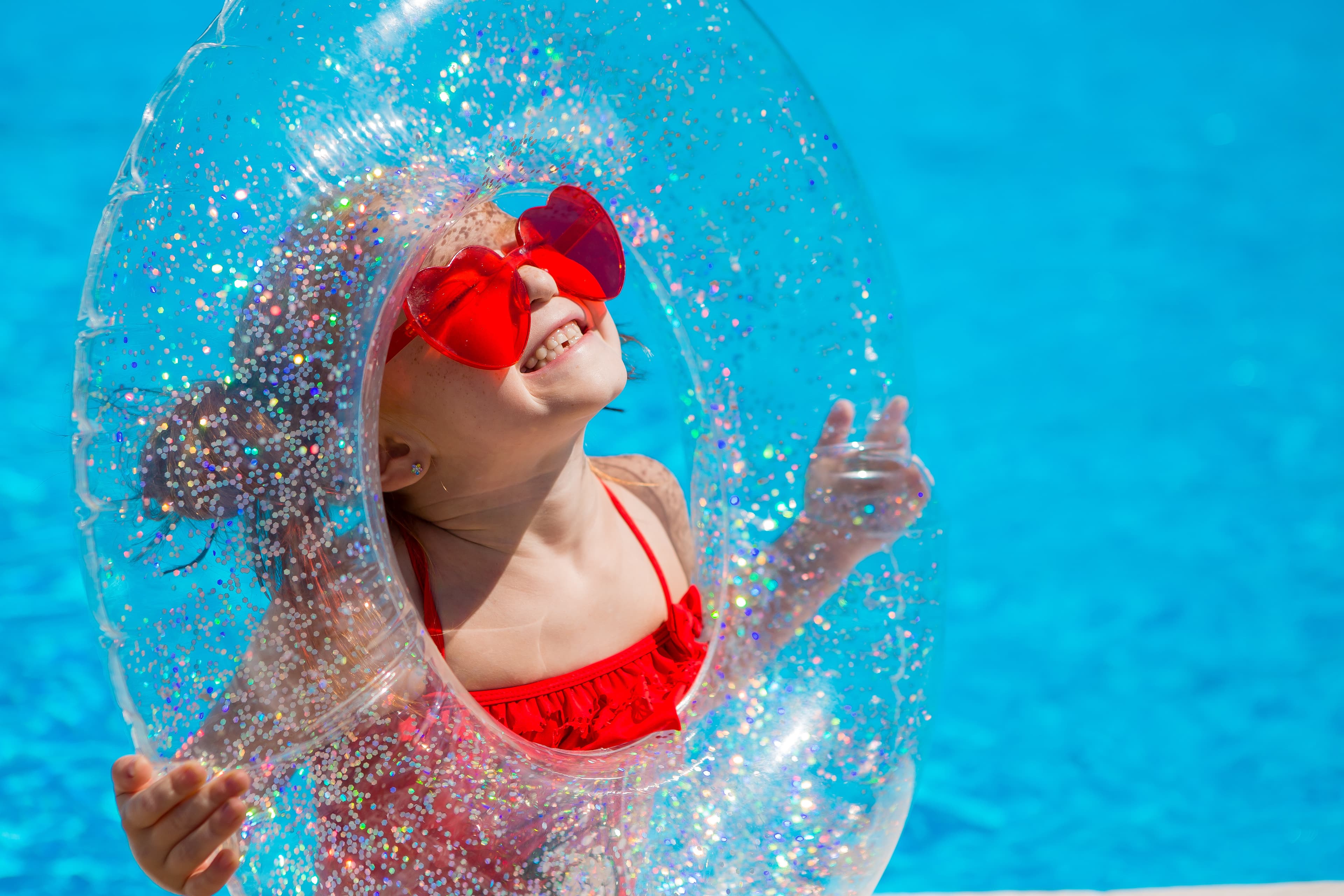 Professional pool liner installation in Florida - Expert vinyl liner replacement by Cool Pool Florida certified specialists