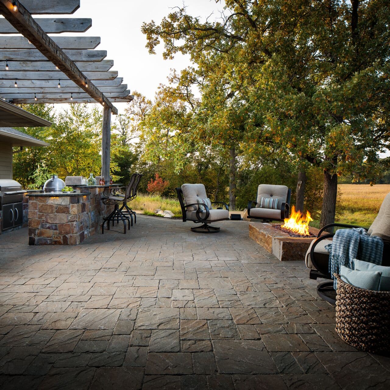 Slaton Plus Tumbled paver