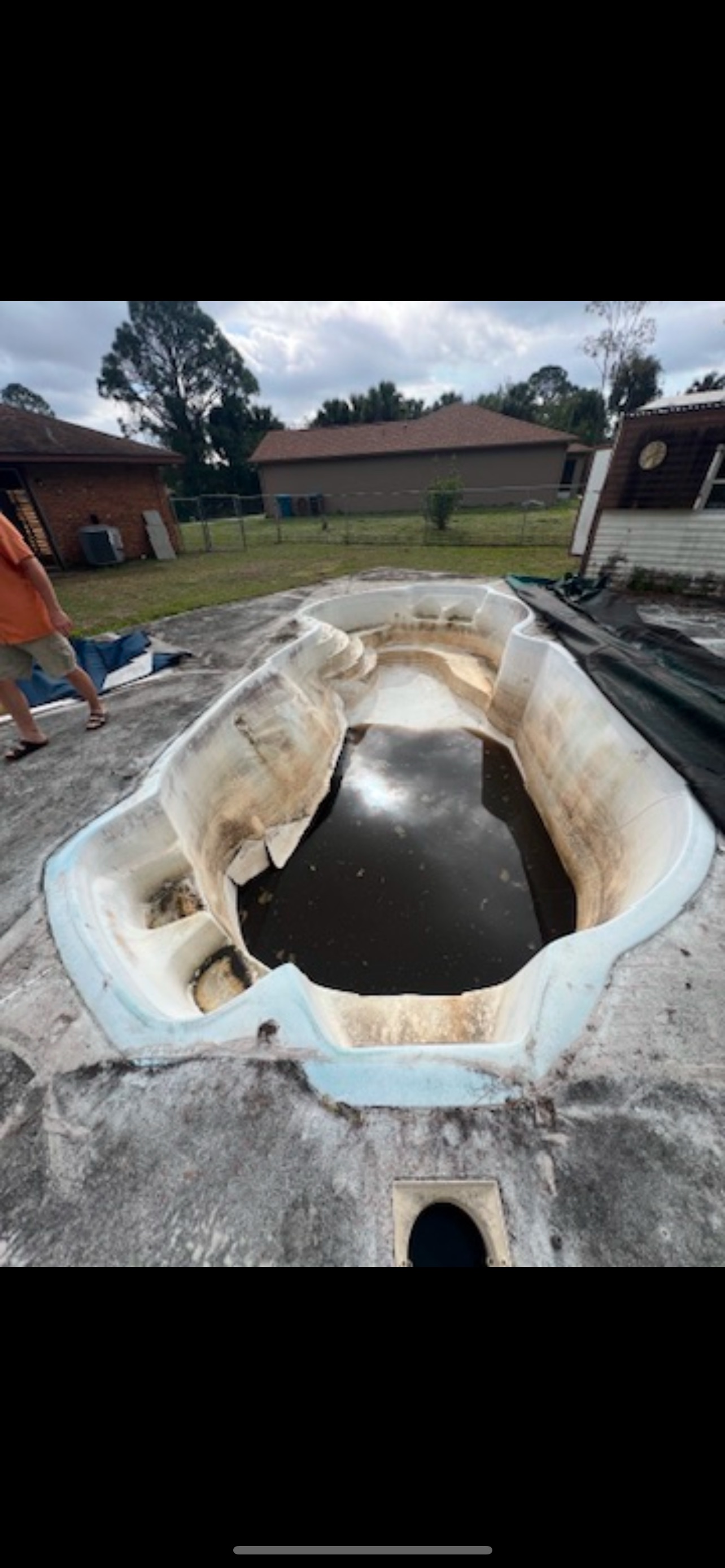 Pool resurfacing transformation 1 - before and after results showing professional vinylester gelcoat restoration in Florida